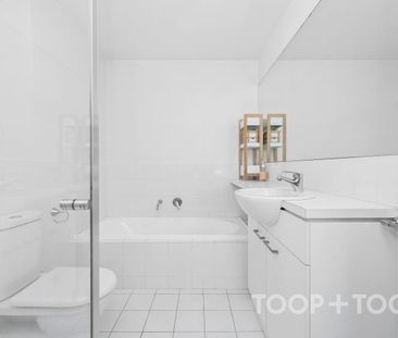 Modern City Living - Walk to Everything! - Photo 1