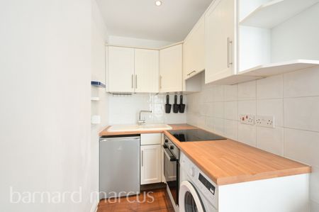 Surbiton Hill Park, Surbiton - Photo 3