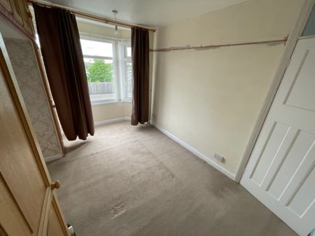 Torrington Avenue, Coventry - - Photo 3