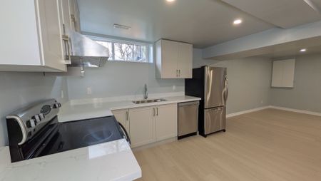 For Lease - 104 Lynedock Crescent, Toronto, Ontario - Photo 5