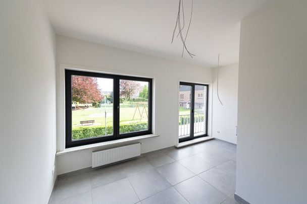 Modern appartement op de 2e verdieping. - Photo 1