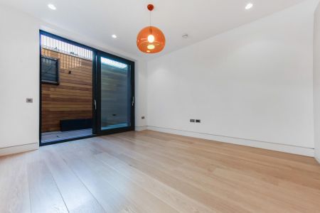 £1,384.62 per week (£6,000.00 per month) - Photo 5