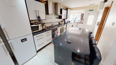 39 Lodge Hill Road Selly Oak - Photo 3