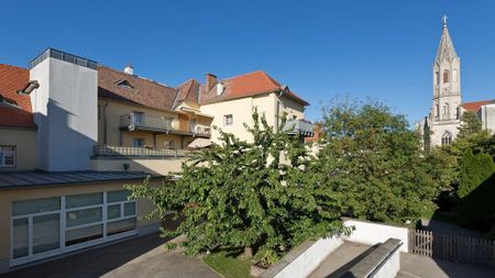 EGGENBURG XI - Photo 2