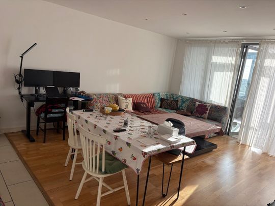 2 Bed Flat, Ealing Road, TW8 - Photo 1