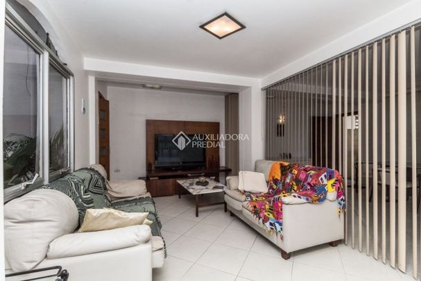 Sobrado com 4 quartos e 150m² para alugar em CAMPO BELO, São Paulo. - Foto 1