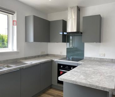 Cranbourne Close, Southampton - Photo 1