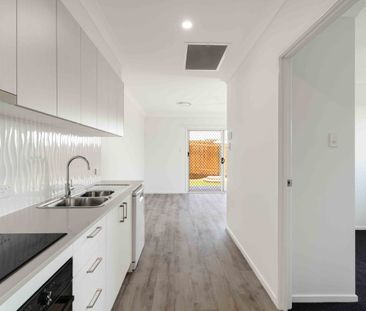 Stunning in Wondunna - Light & Airy + Ducted Air Con - Photo 5