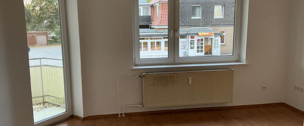 3-Zimmer-Wohnung in Zeven mit Balkon. Ideal für die kleine Familie! Ab sofort! - Photo 1