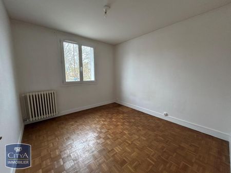 Location Appartement 3 pièces 68m² BOURGES 18000 - Photo 2