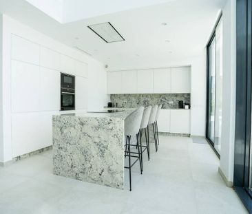 Luxury Villa for rent in Benahavís, Andalusia - Photo 6