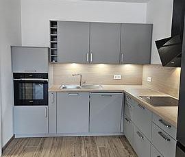 *EXKLUSIVE 2 ZIMMER-WOHNUNG mit EBK *AUFZUG *TIEFGARAGE * BARRIEREF... - Photo 1