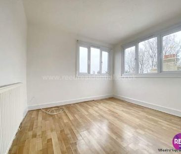 1 bedroom property to rent in Westcliff On Sea - Photo 1