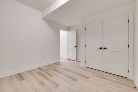 For Lease - 14 Holder Drive, Brantford, Ontario - Photo 4