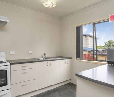 Cosy Unit Mt Wellington - Photo 3