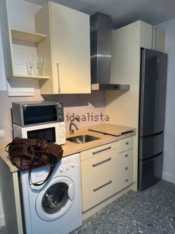 Alquiler de piso en Calle Alonso de Bazán, 5 - Photo 3