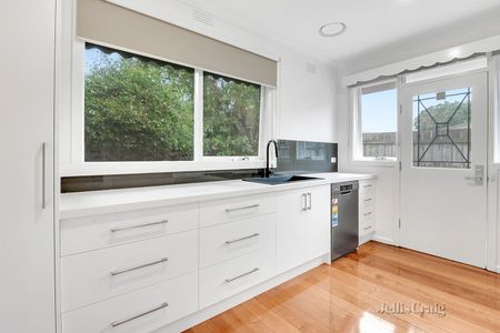 8/37 Blyth Street, Brunswick - Photo 5