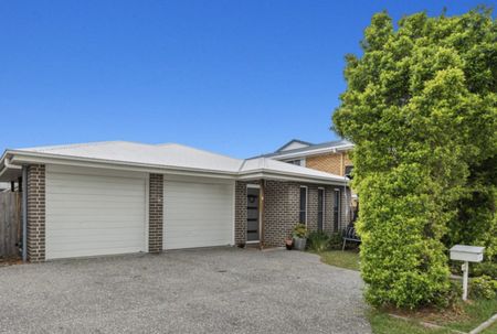 Duplex Semi-Detached - Photo 4