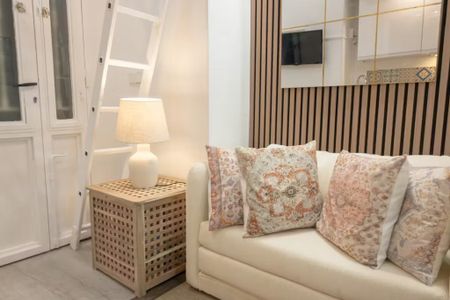 Calle de Cadarso, Madrid, Community of Madrid 28008 - Photo 4