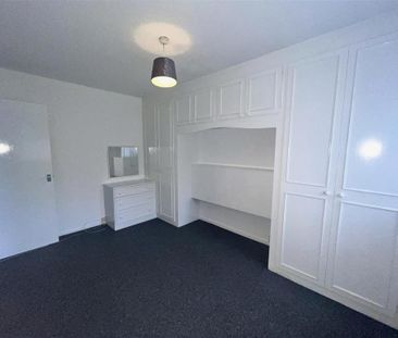 2 bedroom detached bungalow to rent - Photo 5