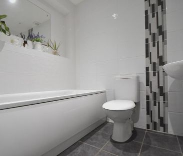 2 bedroom house to rent - Photo 1