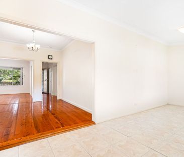 Charming Two Bedroom + Study Home with Flexible Living Options and ... - Photo 6