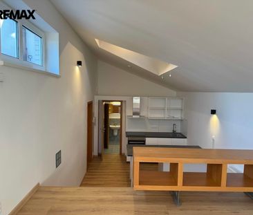 Pronájem bytu 1+kk v osobním vlastnictví 46 m², Praha 5 - Smíchov - Photo 4