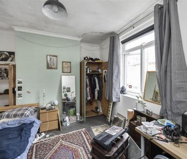 5 bedroom terraced house to rent - Photo 4