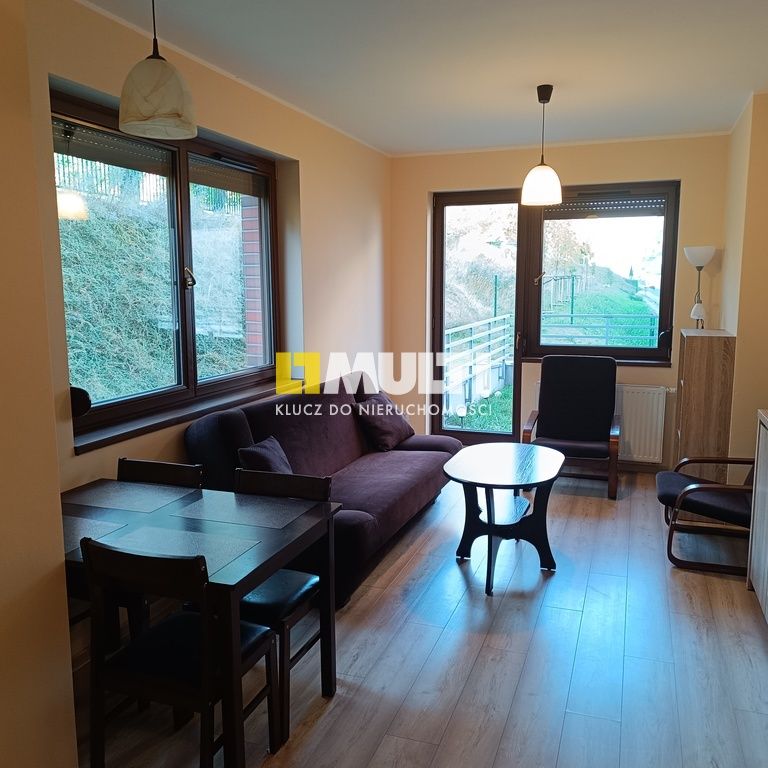 Apartament z ogródkiem, parking - Zdjęcie 1