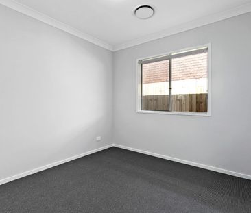 Quality Family Home - Photo 3