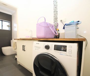 Modern Four Bedroom Duplex - Photo 1