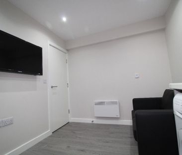 Market Street West Flat, PRESTON, Lancashire PR1 2HB - Photo 5