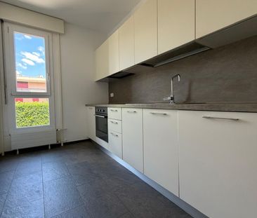 Luminoso appartamento di 4.5 locali con balcone a Pregassona - Foto 5