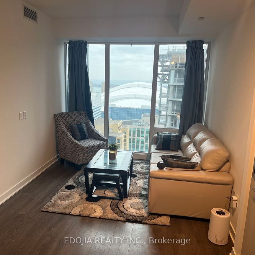 For Lease - 125 Blue Jays Way Unit# 3301, Toronto, Ontario - Photo 1