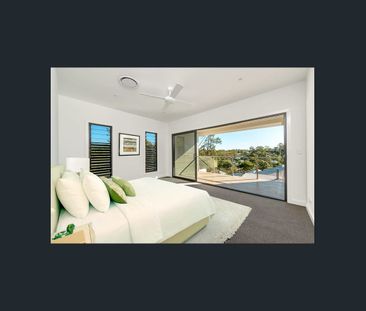 SPACIOUS FIVE-BEDROOM TOWNHOUSE IN PRIME TOOWONG LOCATION - Photo 3