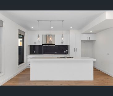 2/22 Hampstead Crescent, Glen Waverley, Vic 3150 - Photo 1