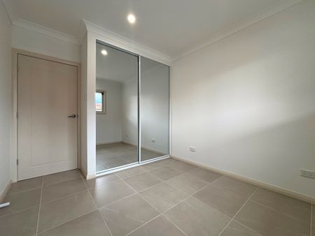 Modern, Stylish & Private! - Photo 3