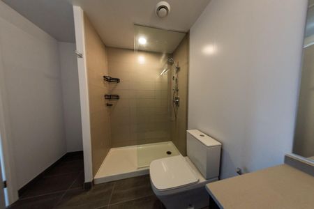 For Lease - 4208 Dundas Street Unit# 406, Toronto, Ontario - Photo 2