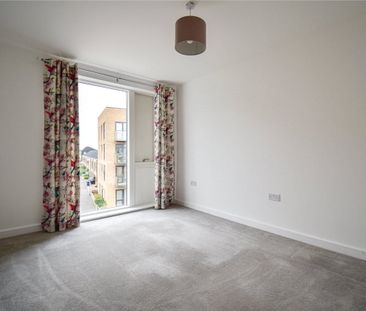 Well presented 2 bedroom 2nd floor apartment at this new developmen... - Photo 4