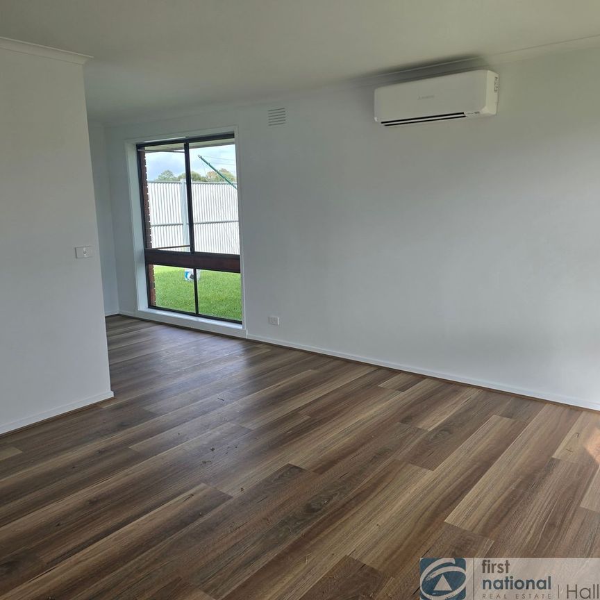 1 / 4 Fairfield Street, Cranbourne - Photo 1