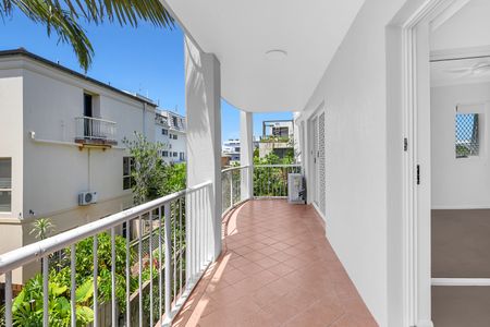 5/29 Seagull Avenue, Mermaid Beach QLD 4218 - Apartment For Rent | Domain - Photo 2