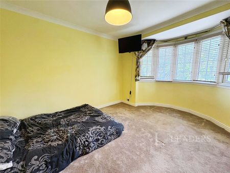 3 bedroom house to rent Butchers Lane, Halesowen, West Midlands, B63 - Photo 4