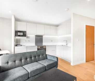 Hale Wharf Ferry Lane London N17 - Photo 1