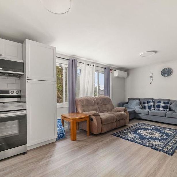 For Lease - 89 College Street Unit# Unit B, Belleville, Ontario - Photo 1