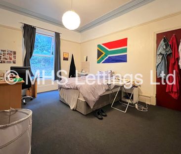 6 Bedroom Mid Terraced House for rent in Regent Park Terrace - Photo 3