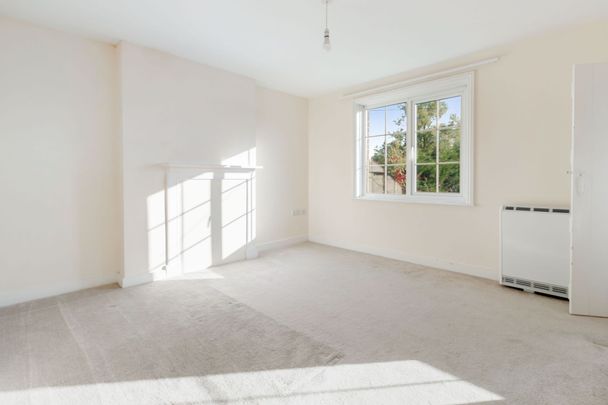 Eastern Road, Wivelsfield Green, RH17 - Photo 1