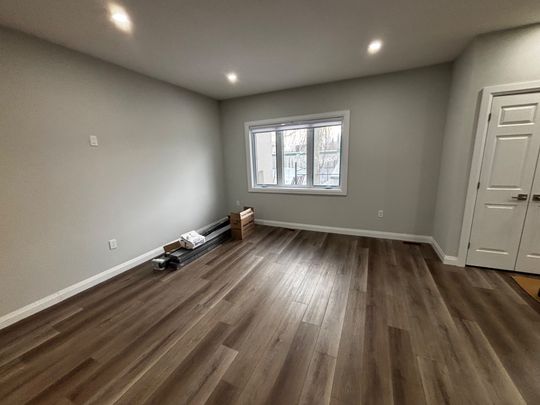 For Lease - 24 Albert Street Unit# 102 & 104, Central Huron, Ontario - Photo 1