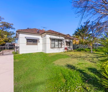 8 Woolooware Road, Woolooware NSW 2230 - House For Rent | Domain - Photo 1