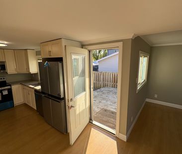 For Lease - 219 Southview Road, Barrie, Ontario - Photo 4