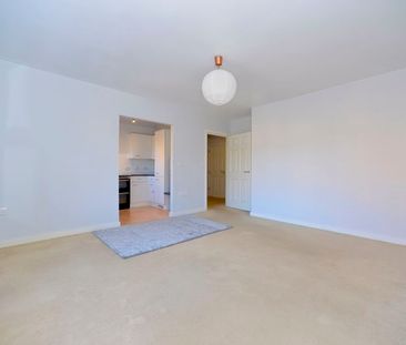 Franklin Court Wormley, Godalming - 1 bedroomProperty for lettings ... - Photo 3